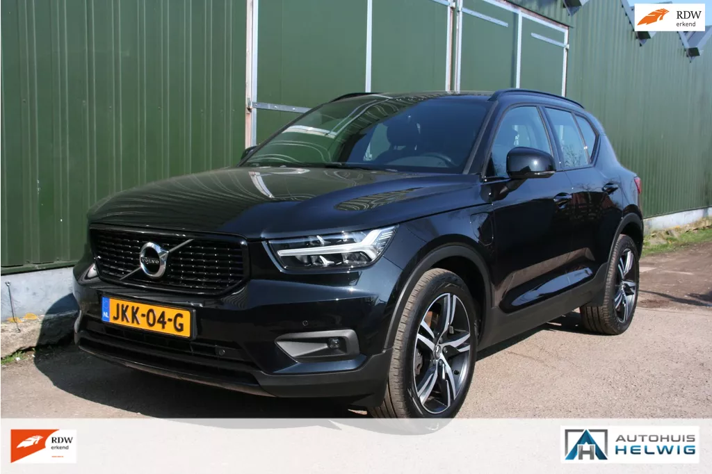 Volvo XC40 1.5 T5 Recharge R-Design, SPORT LEER, NAVIGATIE, PANORAMADAK, STOEL VERWARMING, CAMERA