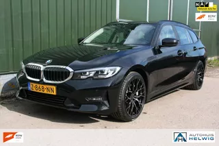 BMW 3-serie Touring 330e High Executive, M-SPORT PACK , PANORAMADAK, NAVIGATIE PHEV
