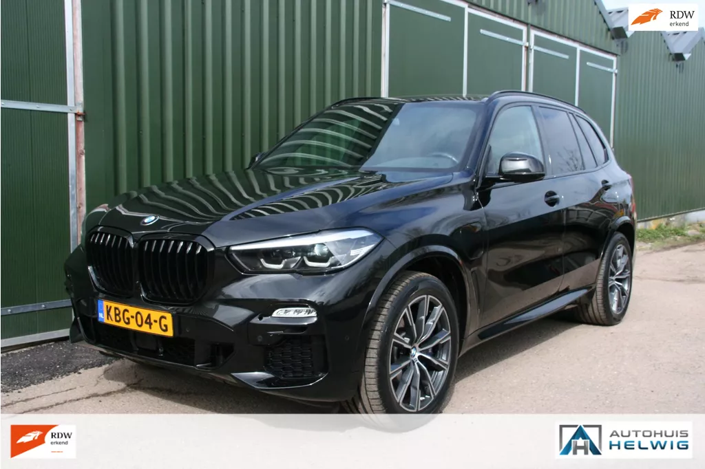 BMW X5 XDrive45e High Executive, M-SPORT, LEER, NAVI, PANORAMADAK, CAMERA, 20 INCH BREEDTE SET NIEUWE BND