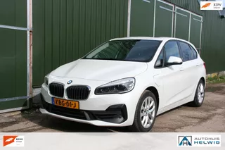 BMW 2-serie Active Tourer 225xe iPerformance High Executive , SPORTSTOELEN, PANORAMADAK, HEAD-UP. CAMERA, STOELVERW.