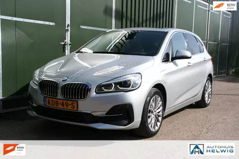 BMW 2-serie Active Tourer 225xe iPerformance High Executive , LEER, SPORTSTOELEN, PANORAMADAK, HEAD-UP. CAMERA, STOELVERW.