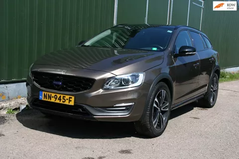 Volvo V60 Cross Country 2.0 T5 Summum R-DESIGN, LEER, NAVIGATIE, CAMERA, TREKHAAK