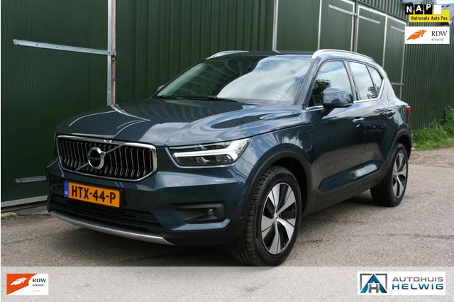 Volvo XC40 1.5 T4 Recharge Business Pro, NAVIGATIE, CAMERA, TREKHAAK, WINTERPAKKET Volvo XC40 1.5 T4 Recharge Business Pro, NAVIGATIE, CAMERA, TREKHAAK, WINTERPAKKET